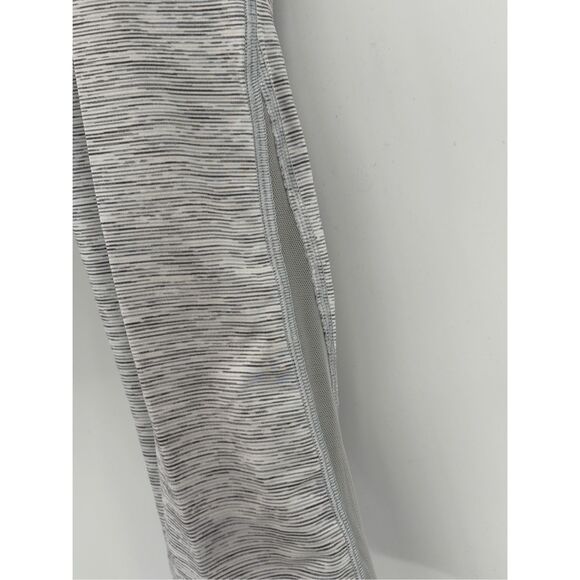 Lululemon Train Times Legging Crop Women  6 Alpine‎ Gray White Striped - Picture 5 of 16